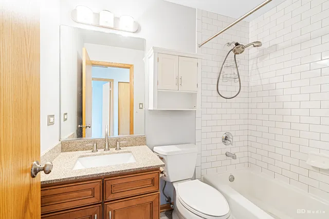 $2,700 | 18723 South Mill Creek Drive, Mokena, IL 60448