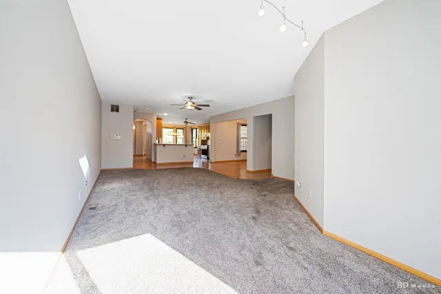 $2,700 | 18723 South Mill Creek Drive, Mokena, IL 60448