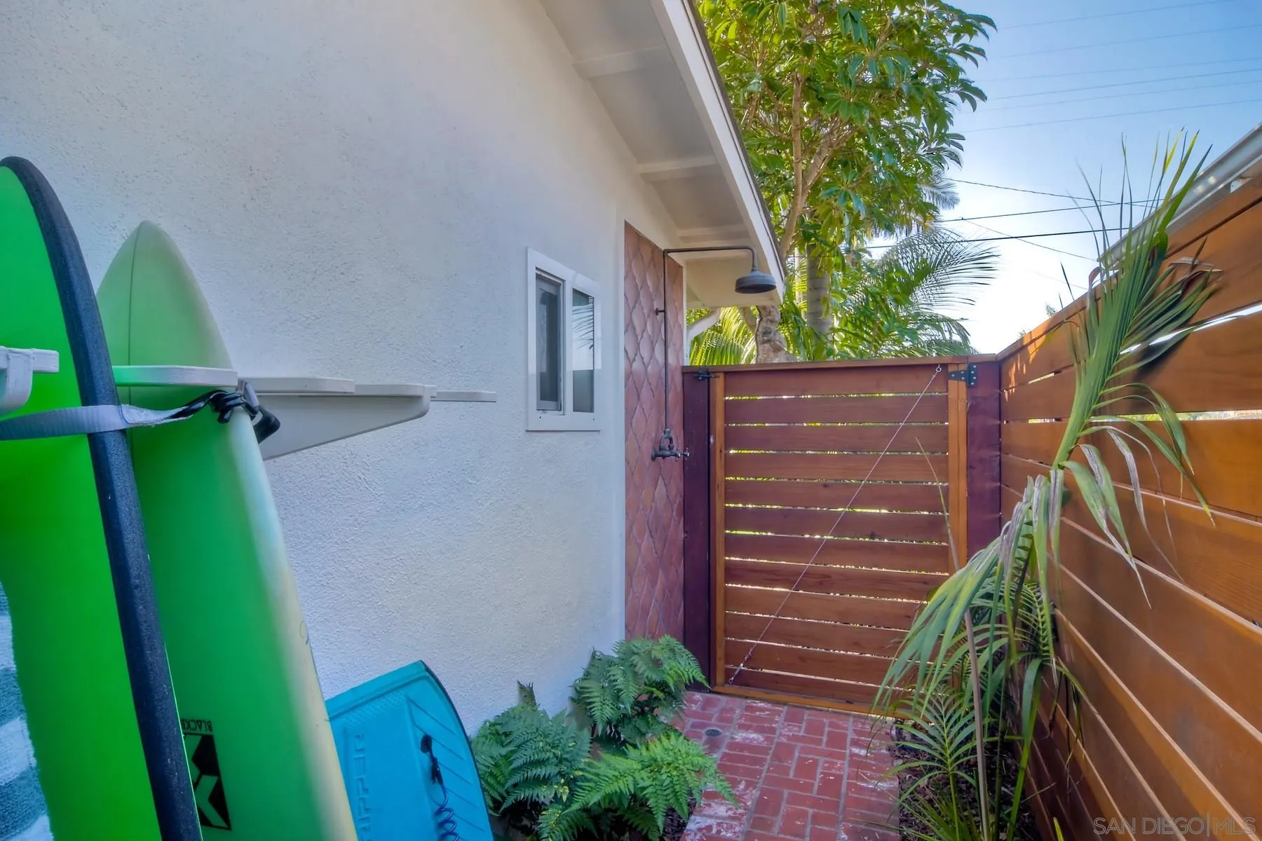 1161 Balour Drive Encinitas, CA 92024 - Photo 26 of 26 a view of a garage