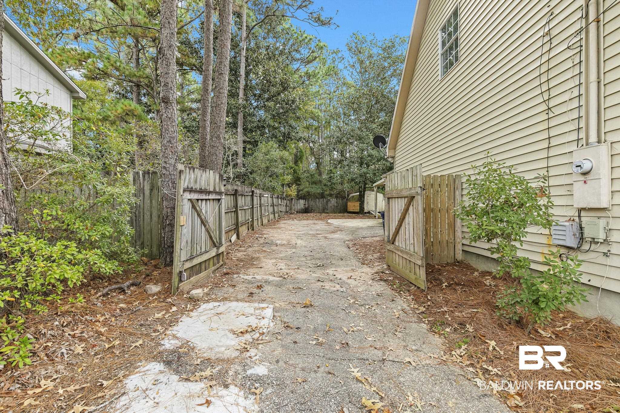 474 Ridgewood Drive Daphne, AL 36526 - Photo 46 of 57 View of yard