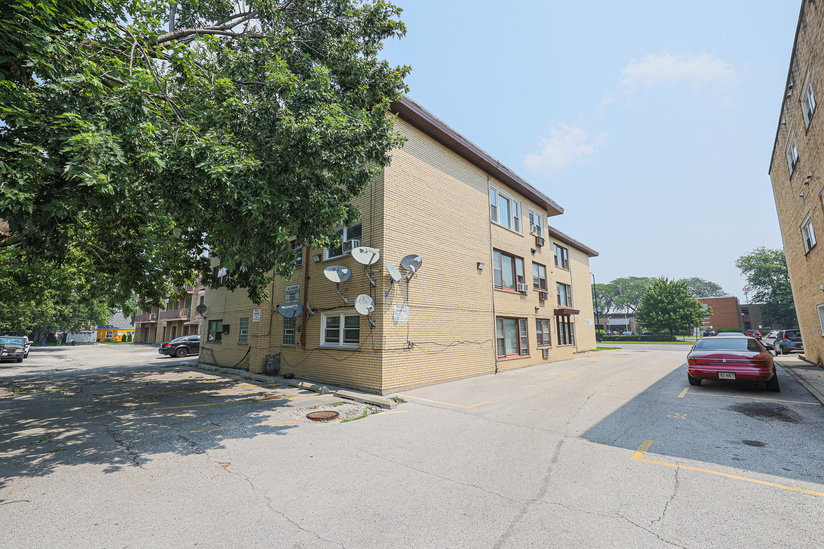 10016 South Pulaski Road, Unit 3 Oak Lawn, IL 60453 - Photo 37 of 39 a view of a street with cars