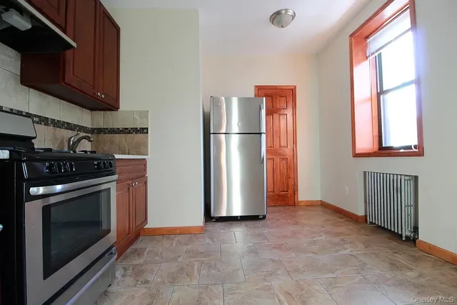 $3,200,000 | 1701 Gates Avenue | Ridgewood