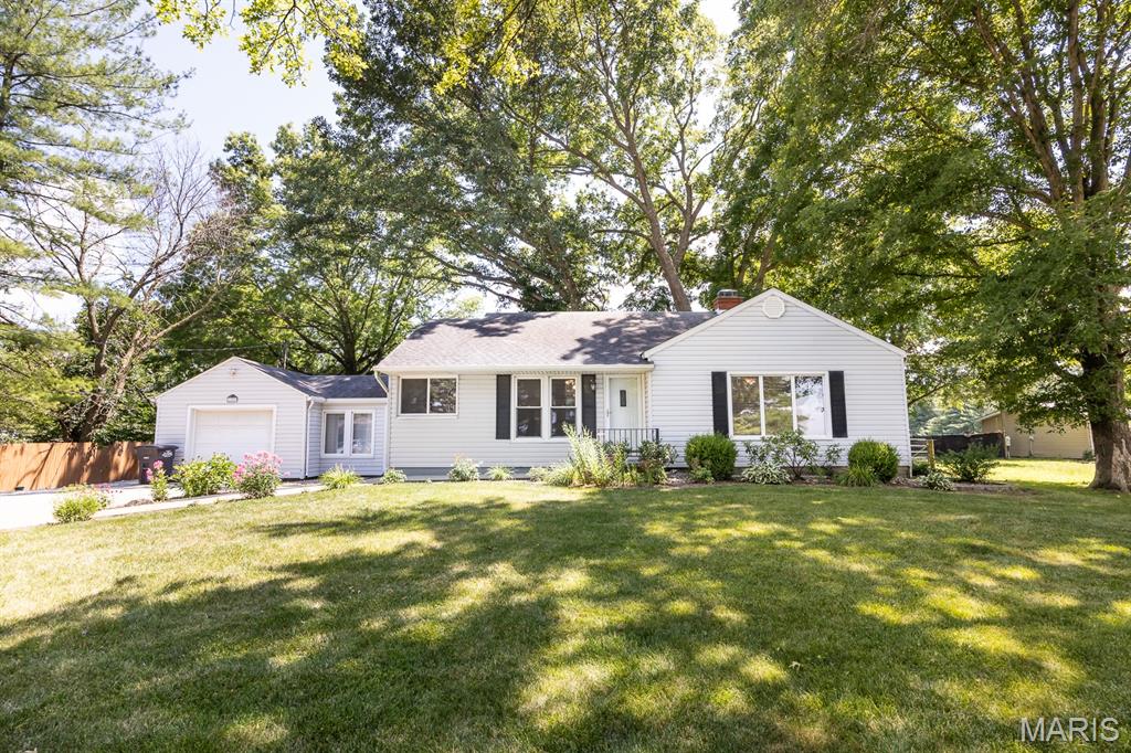 2800 Rutz Road Trenton, IL 62293 - Photo 1 of 30