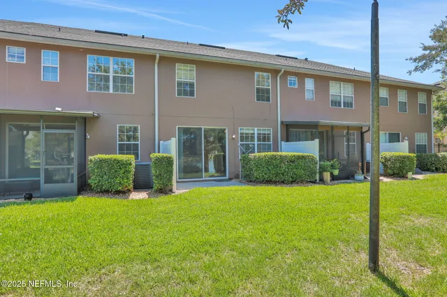 a picture of floor plan