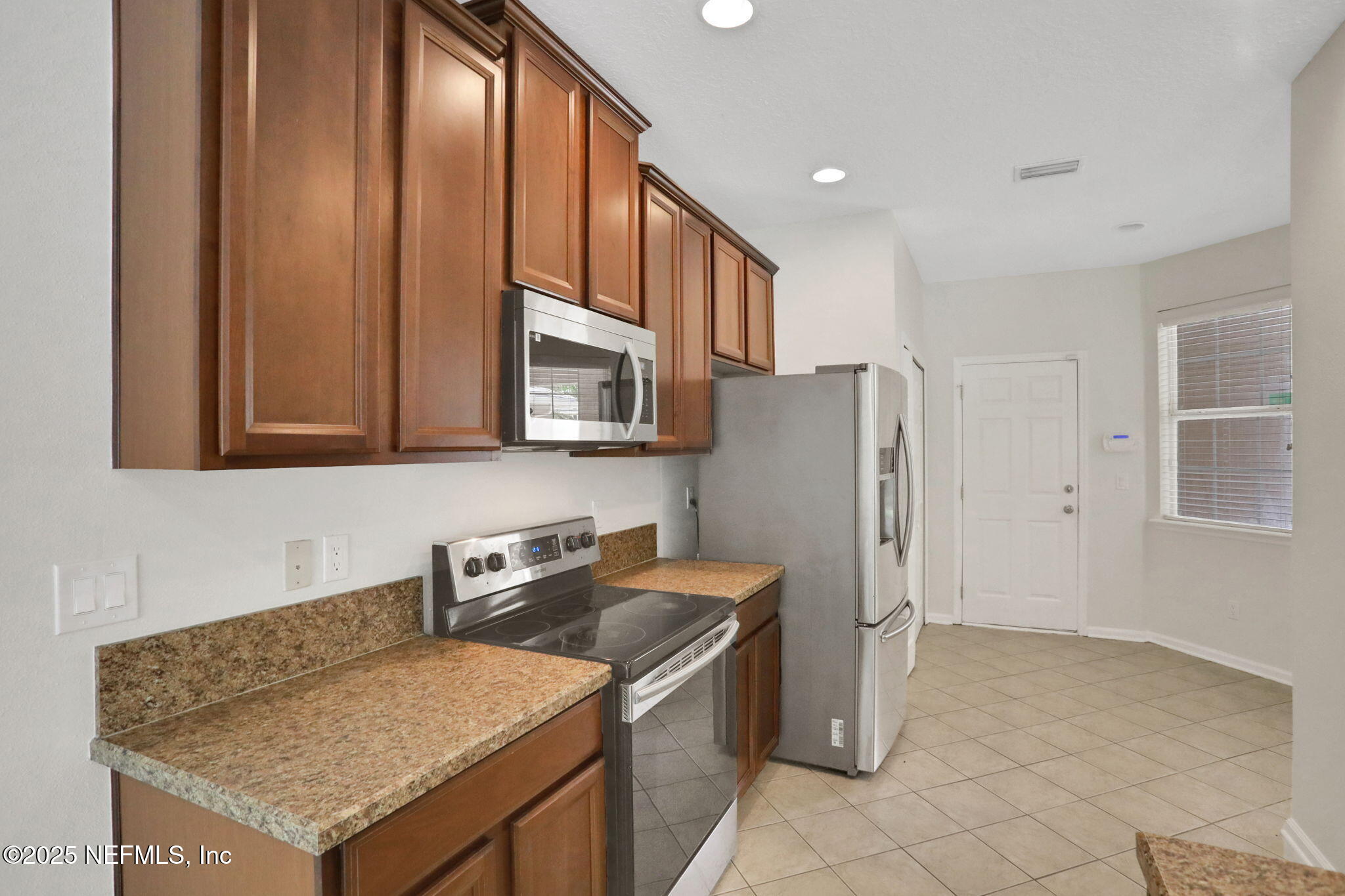 3875 Buckthorne Drive, Unit C Orange Park, FL 32065 - Photo 8 of 70 21-web-or-mls-7O0A8822