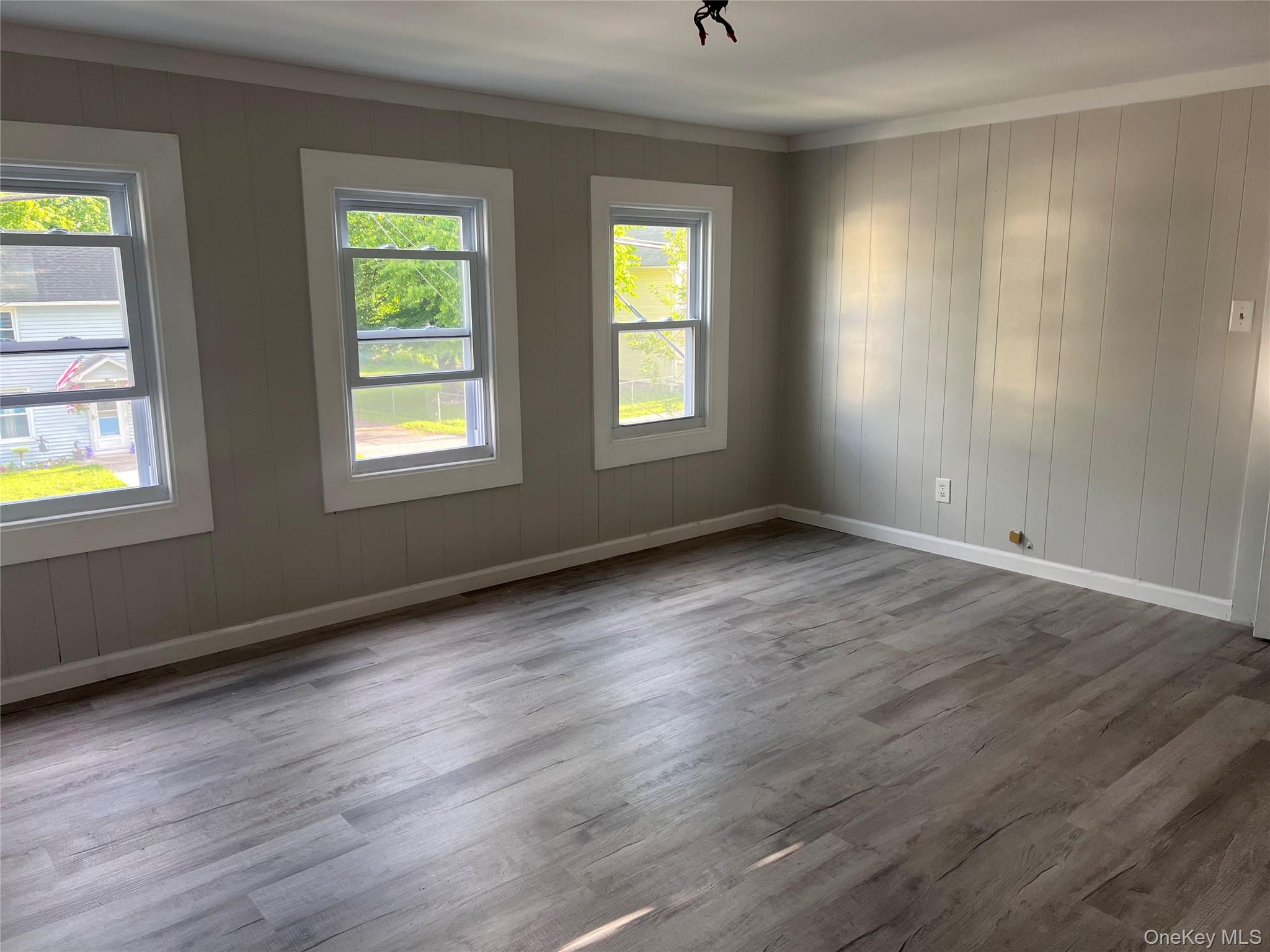 31 Bridge Street Wallkill, NY 12589 - Photo 7 of 13