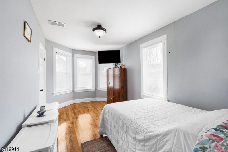 25 Passaic Street Dover, NJ 07801 - Photo 10 of 19