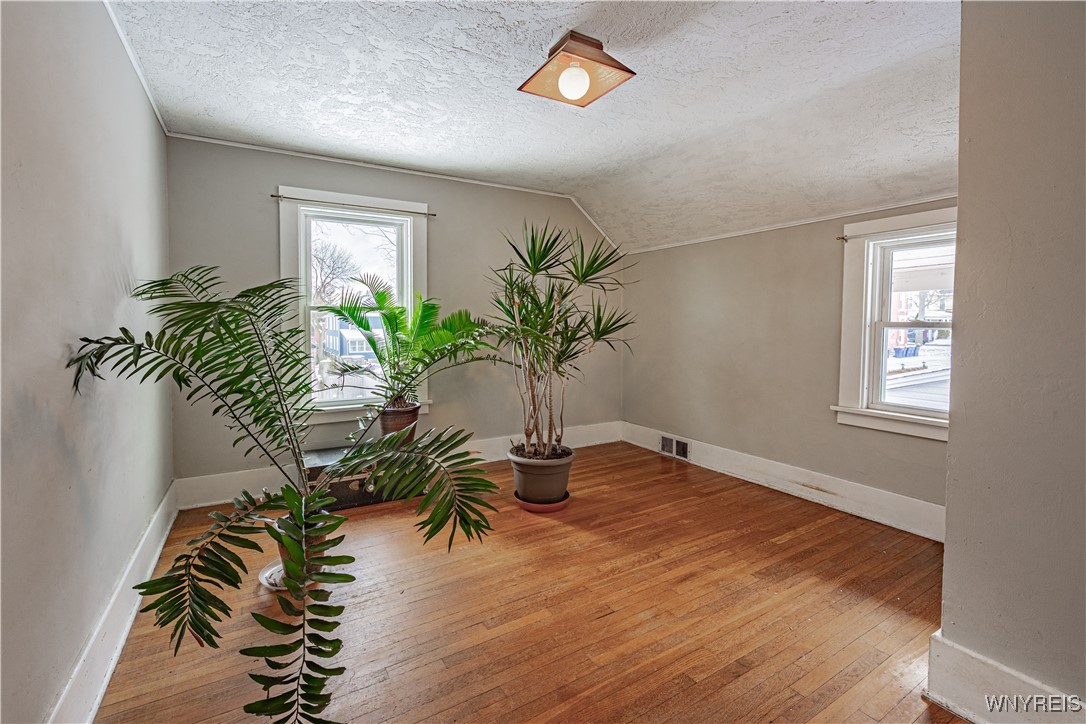 26 Maple Street Lockport City, NY 14094 - Photo 27 of 39