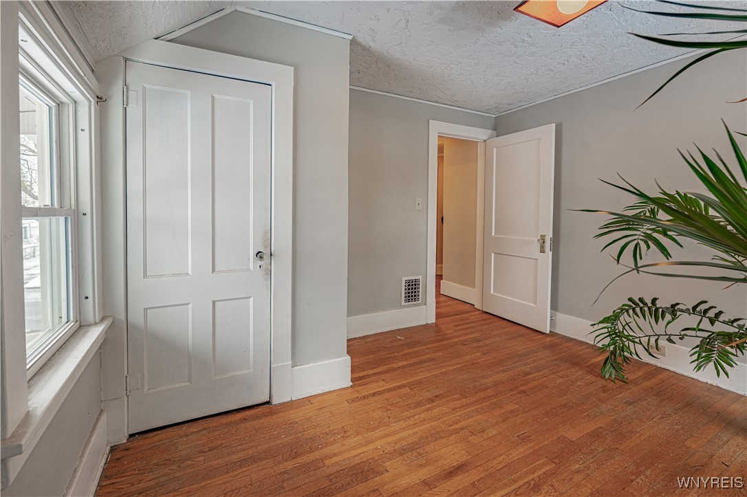 26 Maple Street Lockport City, NY 14094 - Photo 28 of 39