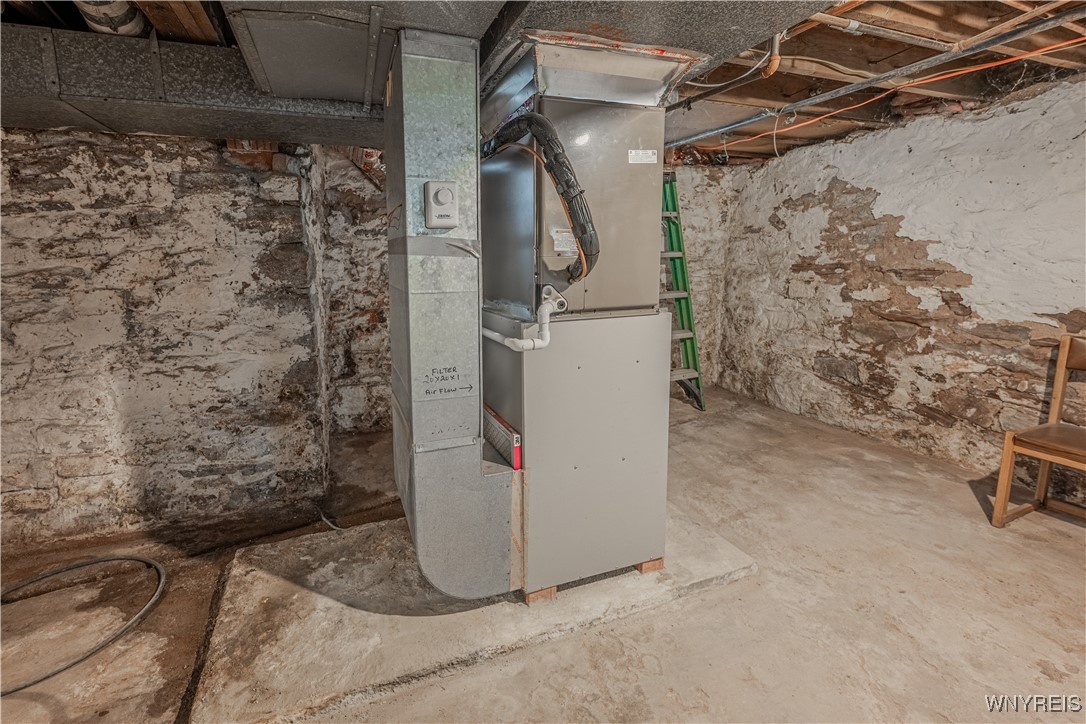 26 Maple Street Lockport City, NY 14094 - Photo 38 of 39