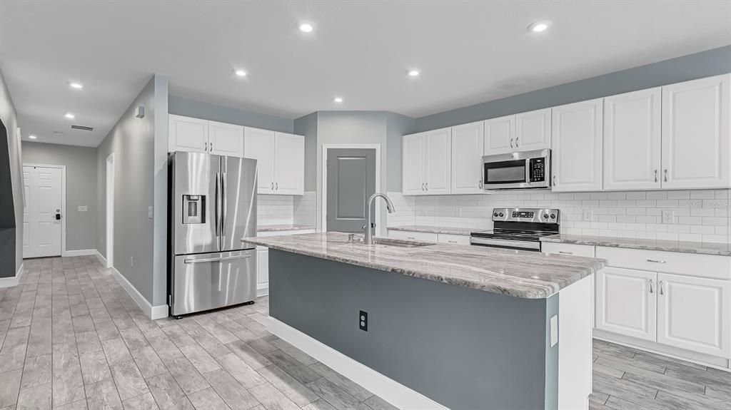 2791 Parkfield Road St. Cloud, FL 34772 - Photo 15 of 72 Gallery Image 15