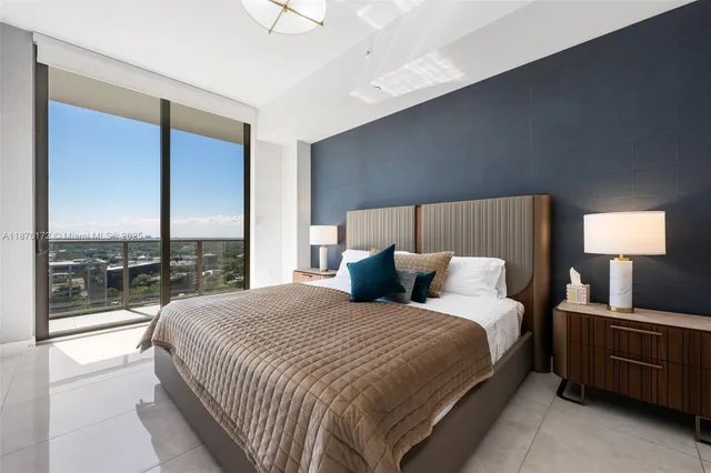 $1,850,000 | 2678 Tigertail Avenue, Unit 1705, Miami, FL 33133