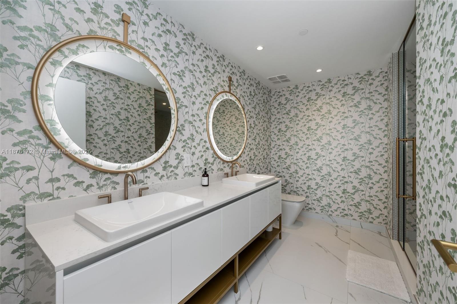 2678 Tigertail Avenue, Unit 1705 Miami, FL 33133 - Photo 17 of 71