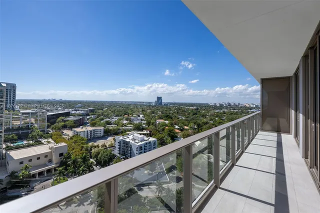 $1,850,000 | 2678 Tigertail Avenue, Unit 1705, Miami, FL 33133