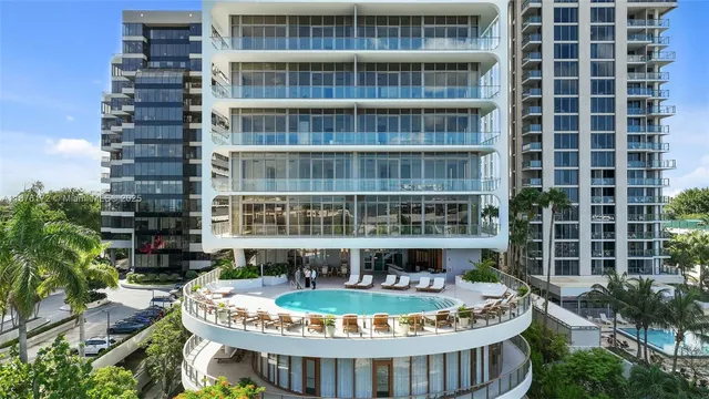 $1,850,000 | 2678 Tigertail Avenue, Unit 1705, Miami, FL 33133
