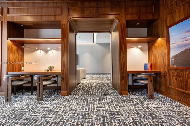 $1,850,000 | 2678 Tigertail Avenue, Unit 1705, Miami, FL 33133