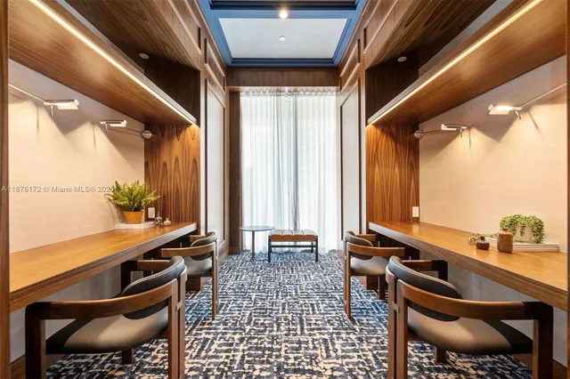 $1,850,000 | 2678 Tigertail Avenue, Unit 1705, Miami, FL 33133