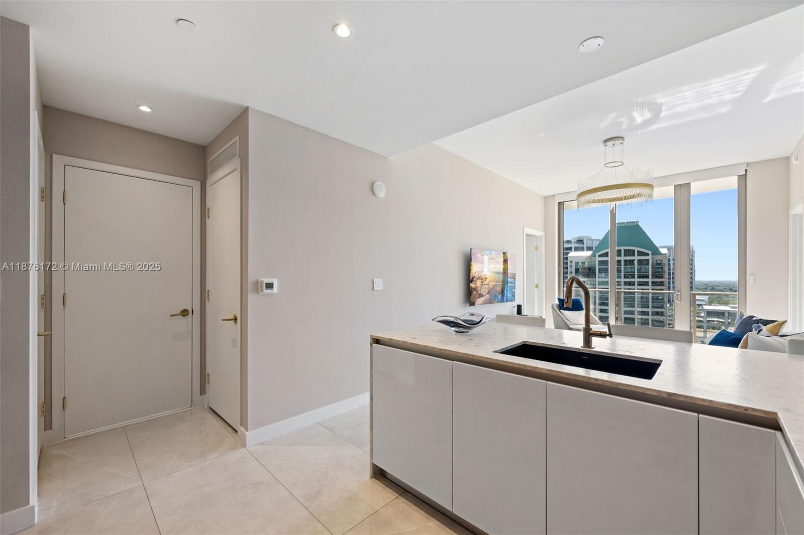 2678 Tigertail Avenue, Unit 1705 Miami, FL 33133 - Photo 7 of 71