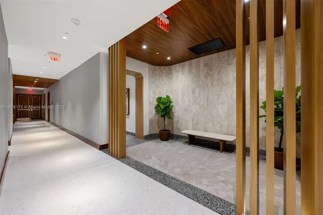 $1,850,000 | 2678 Tigertail Avenue, Unit 1705, Miami, FL 33133