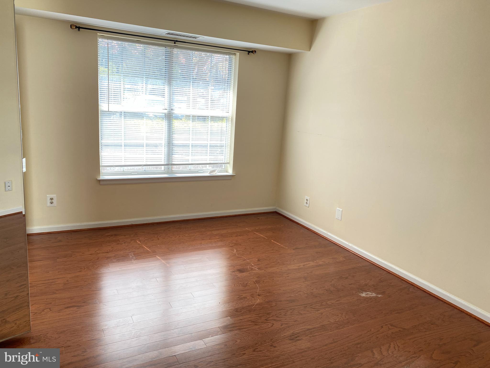 5800 Cove Landing Road, Unit 201 Burke, VA 22015 - Photo 4 of 17