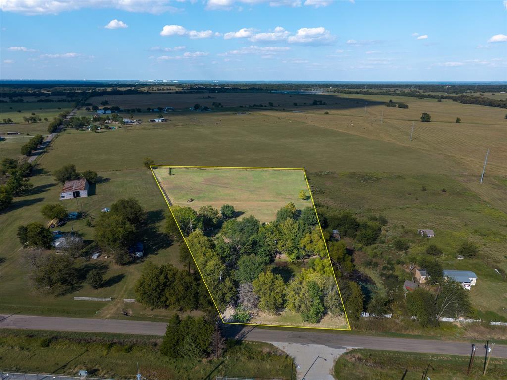 814 Signal Road Quinlan, TX 75474 - Photo 3 of 20 a view of a lake