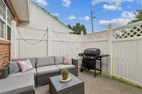 $319,900 | 2120 Lebanon Pike, Unit 2, Nashville, TN 37210