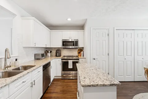 $319,900 | 2120 Lebanon Pike, Unit 2, Nashville, TN 37210