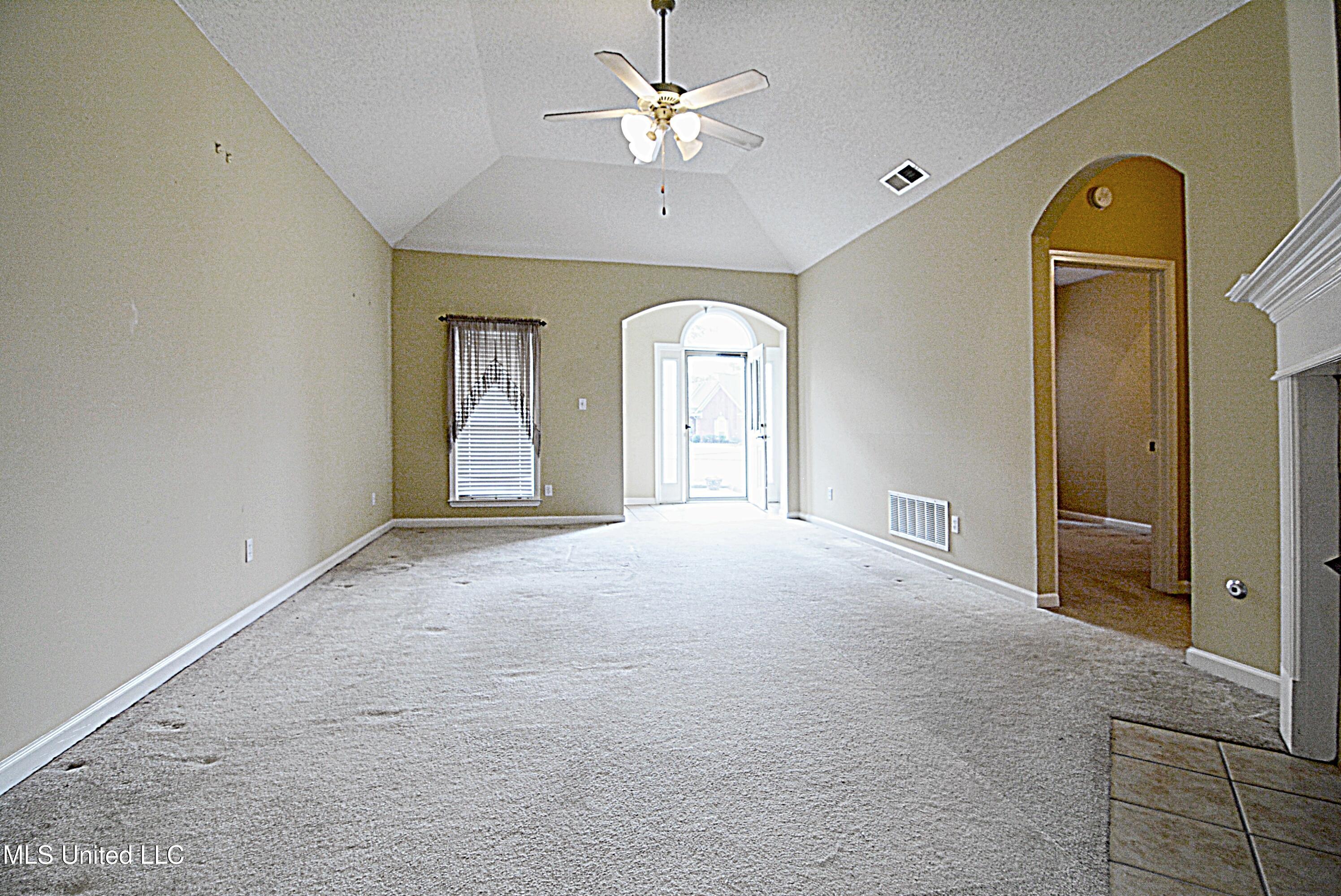 815 Cardinal Lane Hernando, MS 38632 - Photo 3 of 15 Great Room from Kitchen
