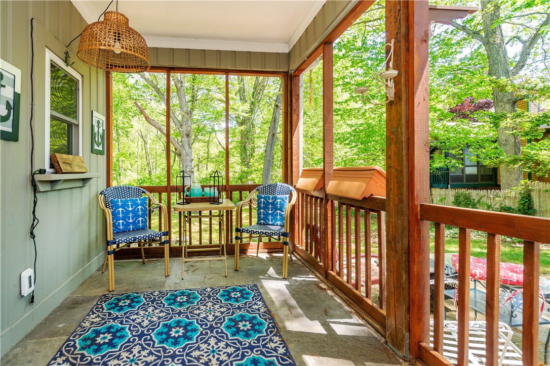 220 Alvin Street Warwick, RI 02886 - Photo 14 of 45