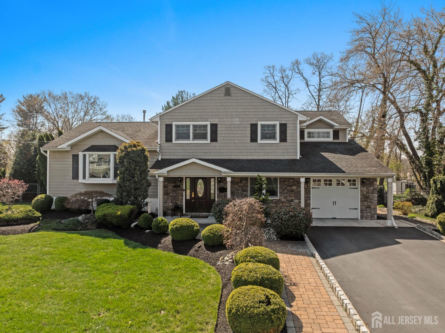 37 Winton Road East Brunswick, NJ 08816 - Photo 1 of 34 Gallery Image 1