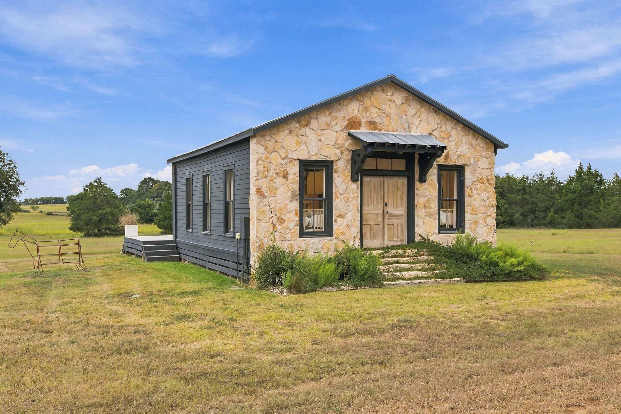 6389 Miller Road New Ulm, TX 78950 - Photo 28 of 40 Gallery Image 28