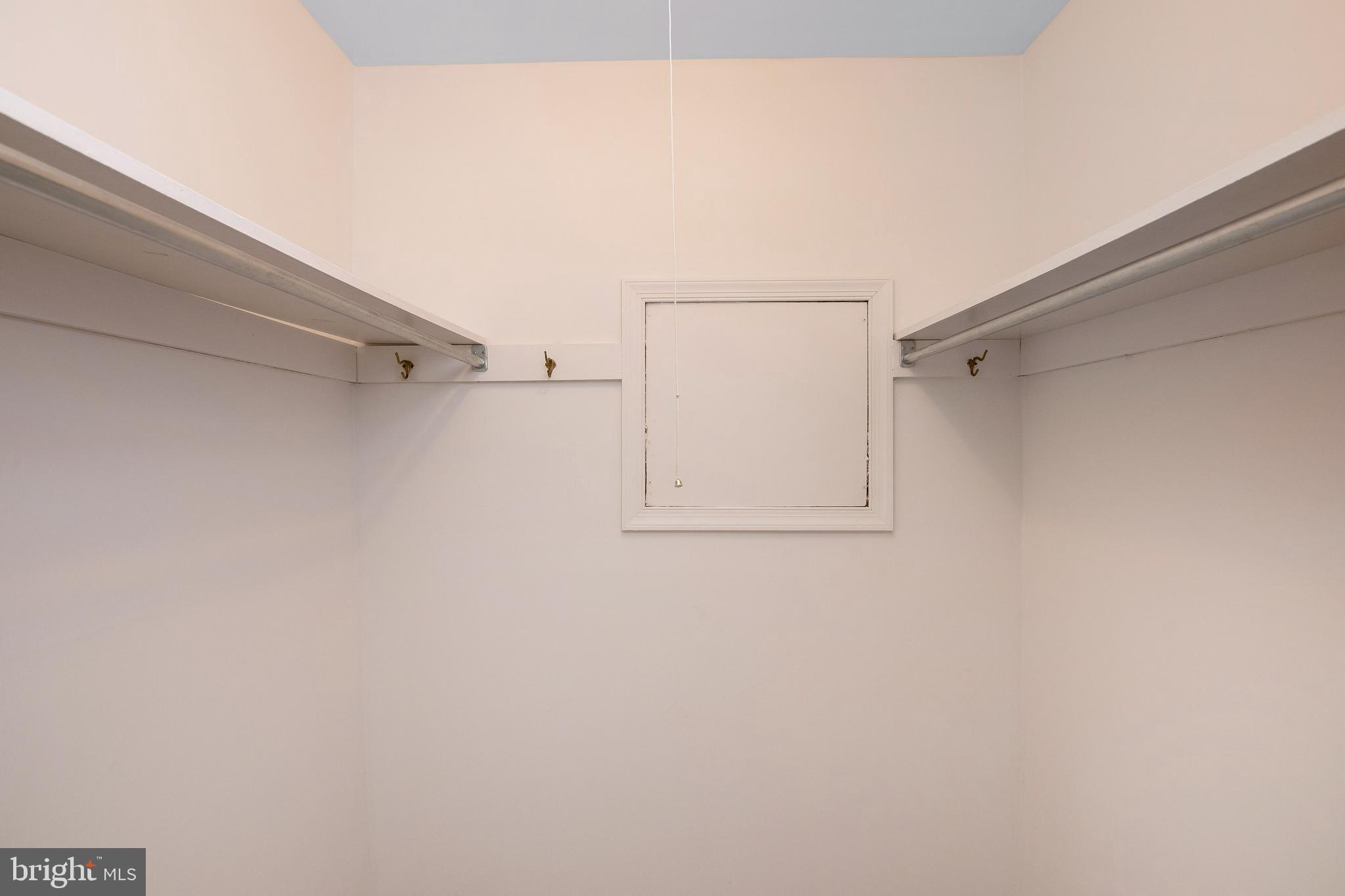 9 Regent Road Cherry Hill, NJ 08003 - Photo 23 of 40 Primary Bedroom Walk-in Closet