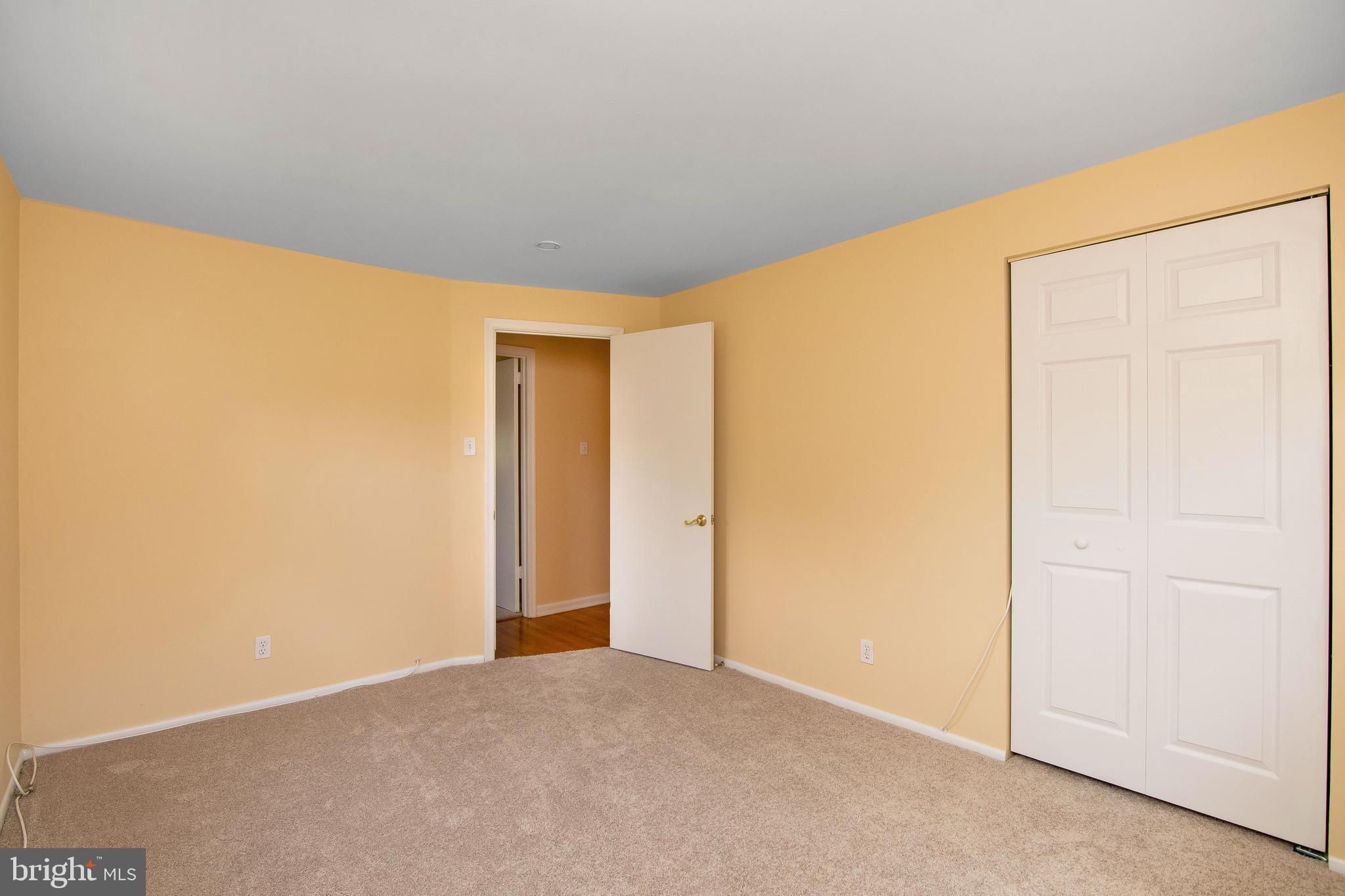 9 Regent Road Cherry Hill, NJ 08003 - Photo 29 of 40 4th Bedroom w/New Carpet