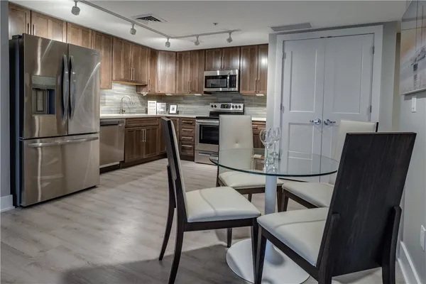 $625,000 | 205 Lakeshore Drive, Unit 516, Canandaigua City, NY 14424