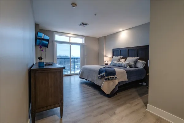 $625,000 | 205 Lakeshore Drive, Unit 516, Canandaigua City, NY 14424