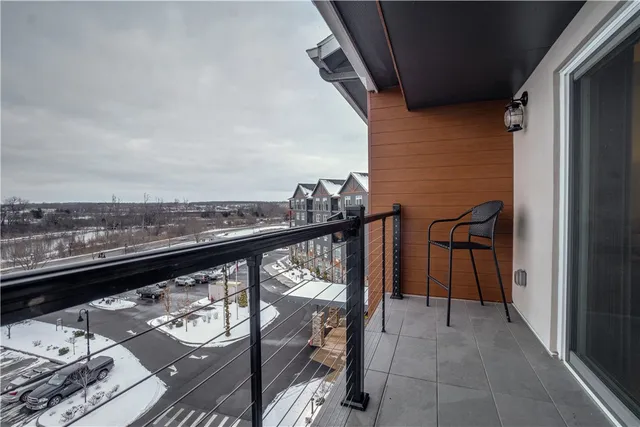 $625,000 | 205 Lakeshore Drive, Unit 516, Canandaigua City, NY 14424