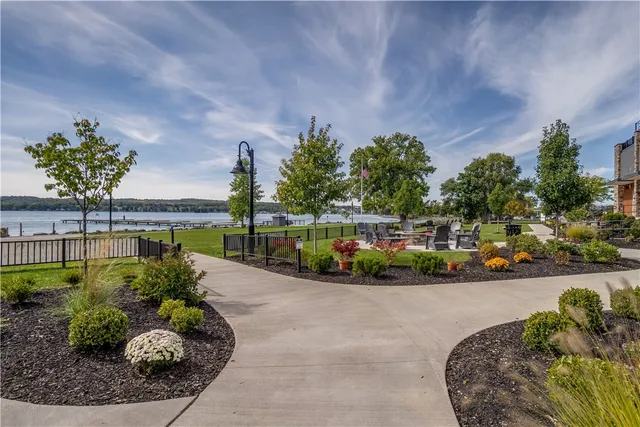 $625,000 | 205 Lakeshore Drive, Unit 516, Canandaigua City, NY 14424