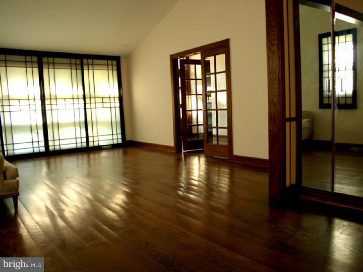 1211 Sandringham Road Bala Cynwyd, PA 19004 - Photo 5 of 25