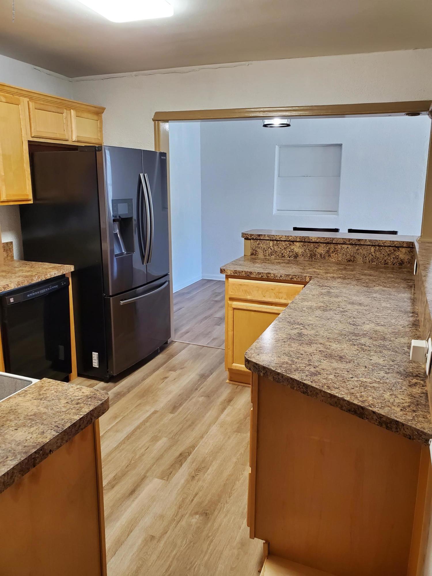 1064 Halifax Road Jacksonville, FL 32216 - Photo 6 of 31 Kitchen 1