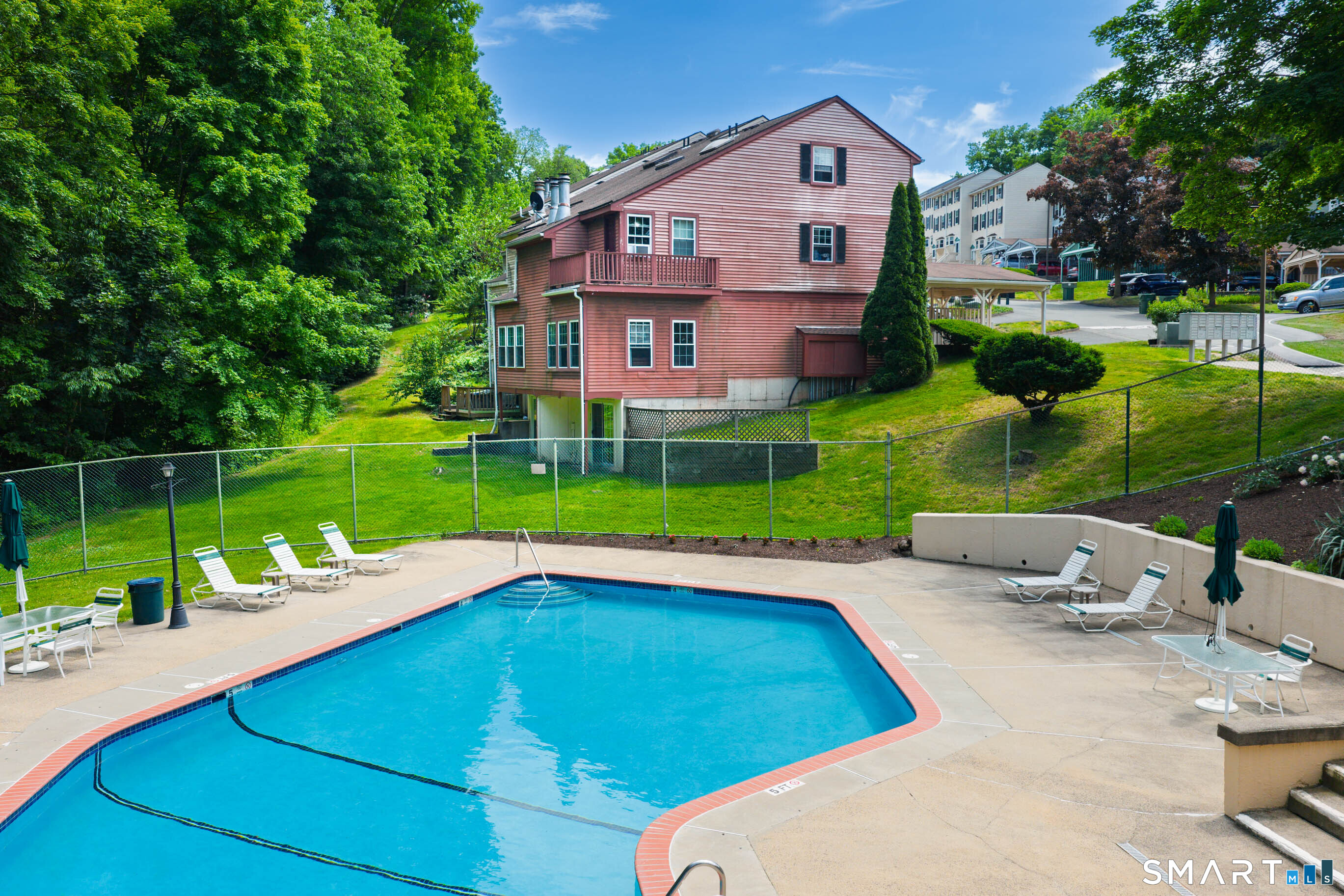 98 Rising Trail Drive, Unit 98 Middletown, CT 06457 - Photo 30 of 34