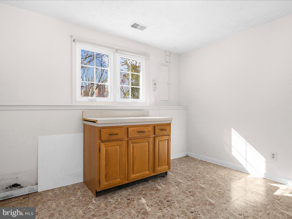 266 St Michaels Circle Odenton, MD 21113 - Photo 19 of 42