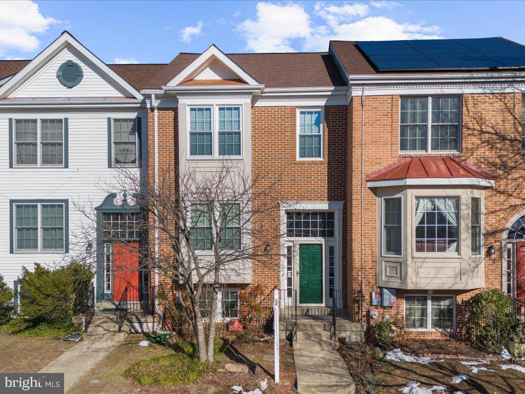 266 St Michaels Circle Odenton, MD 21113 - Photo 2 of 42