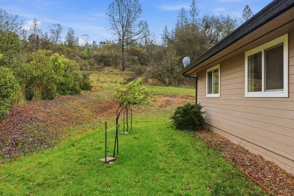 $585,000 | 17843 Lake Forest Drive, Penn Valley, CA 95946