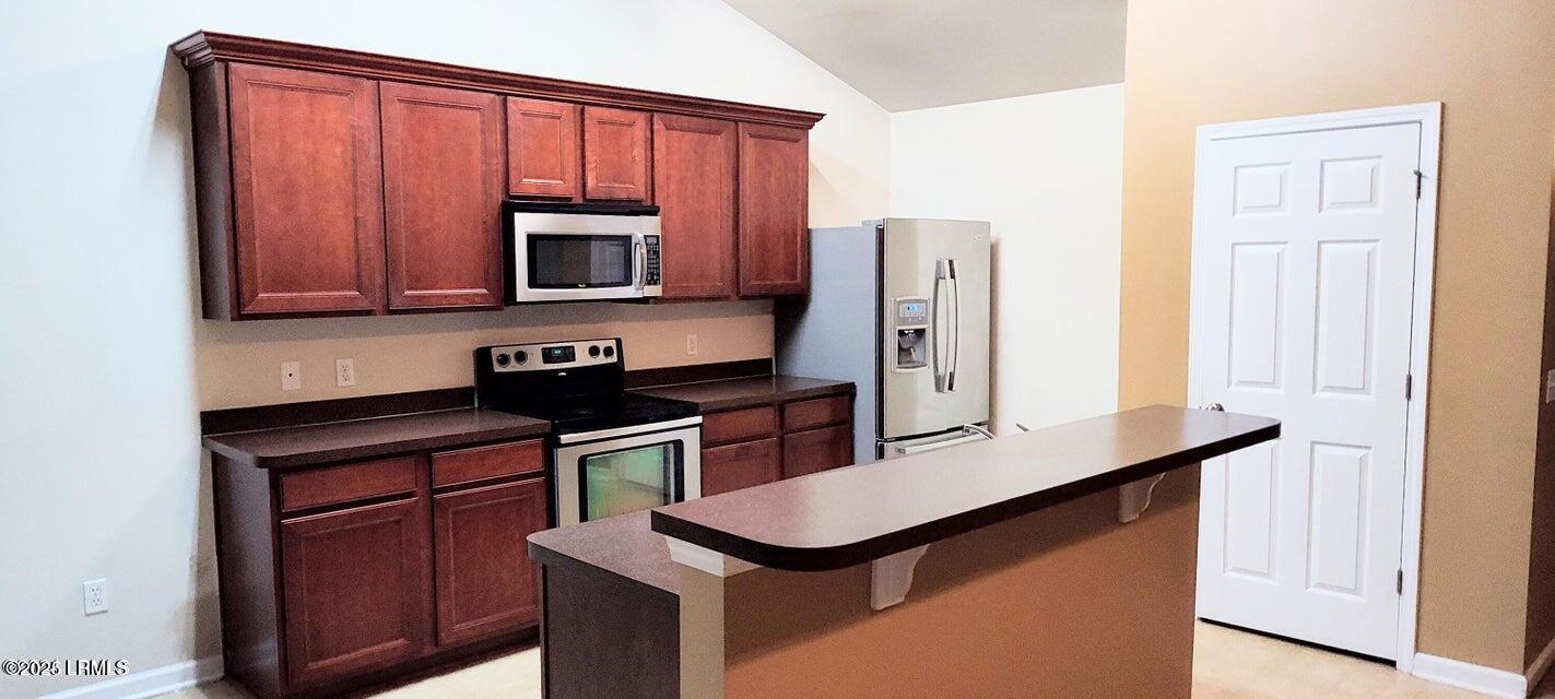 17 Harbison Place Beaufort, SC 29906 - Photo 3 of 39 20240214024511915509000000-o