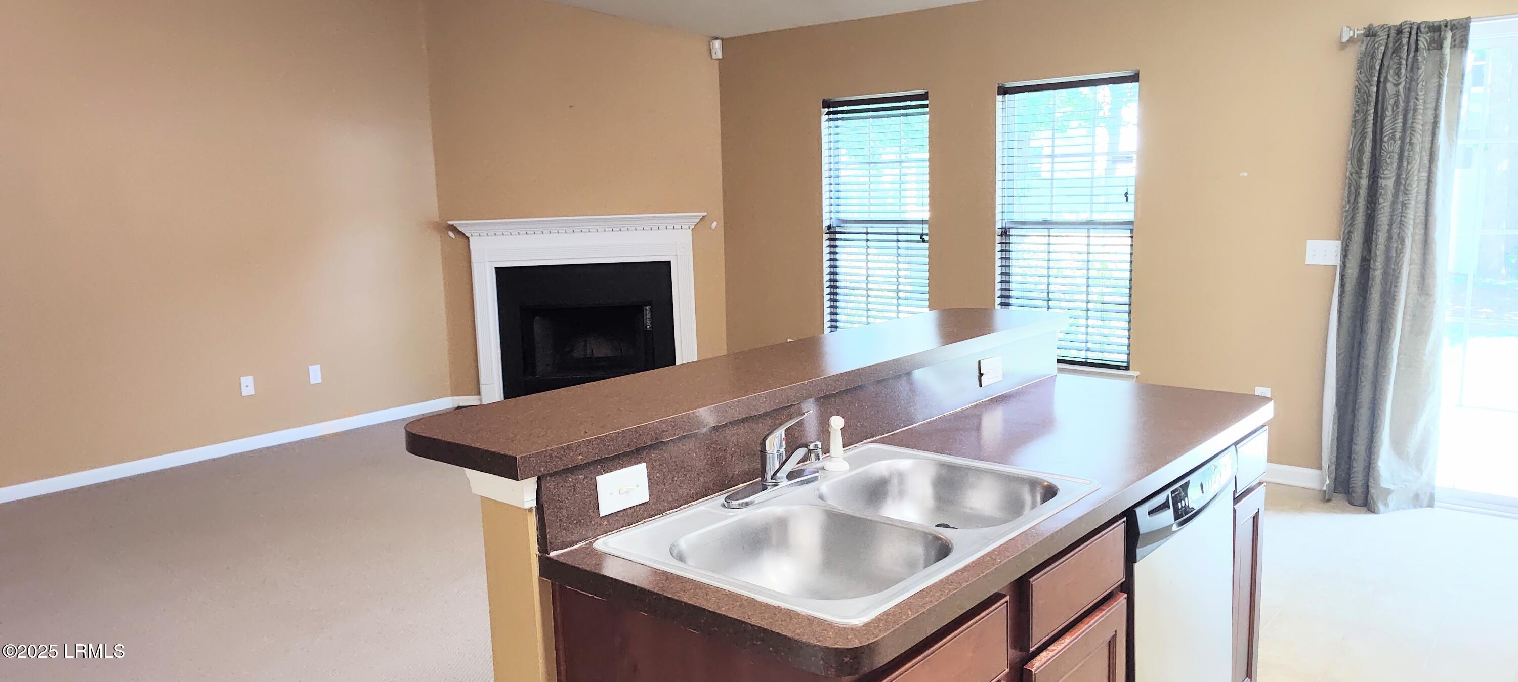 17 Harbison Place Beaufort, SC 29906 - Photo 9 of 39 IMG_20250702_103721309