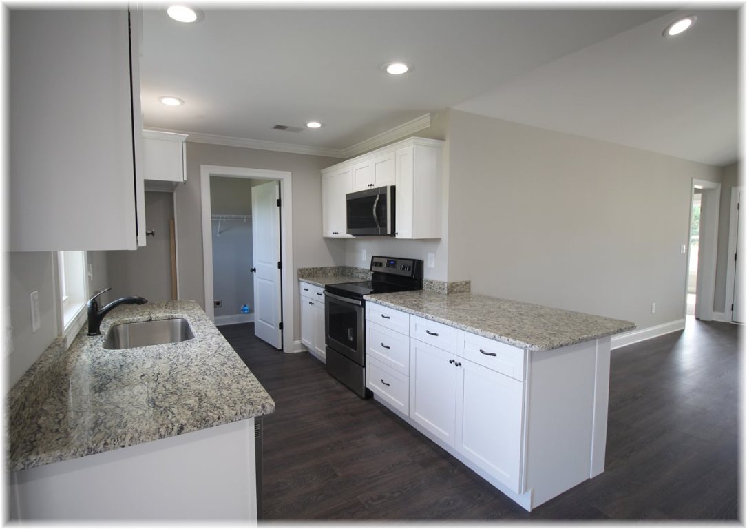 222 Maple Grove Road, Unit THE GROVES AT PERKINS CRE Seneca, SC 29678 - Photo 5 of 14