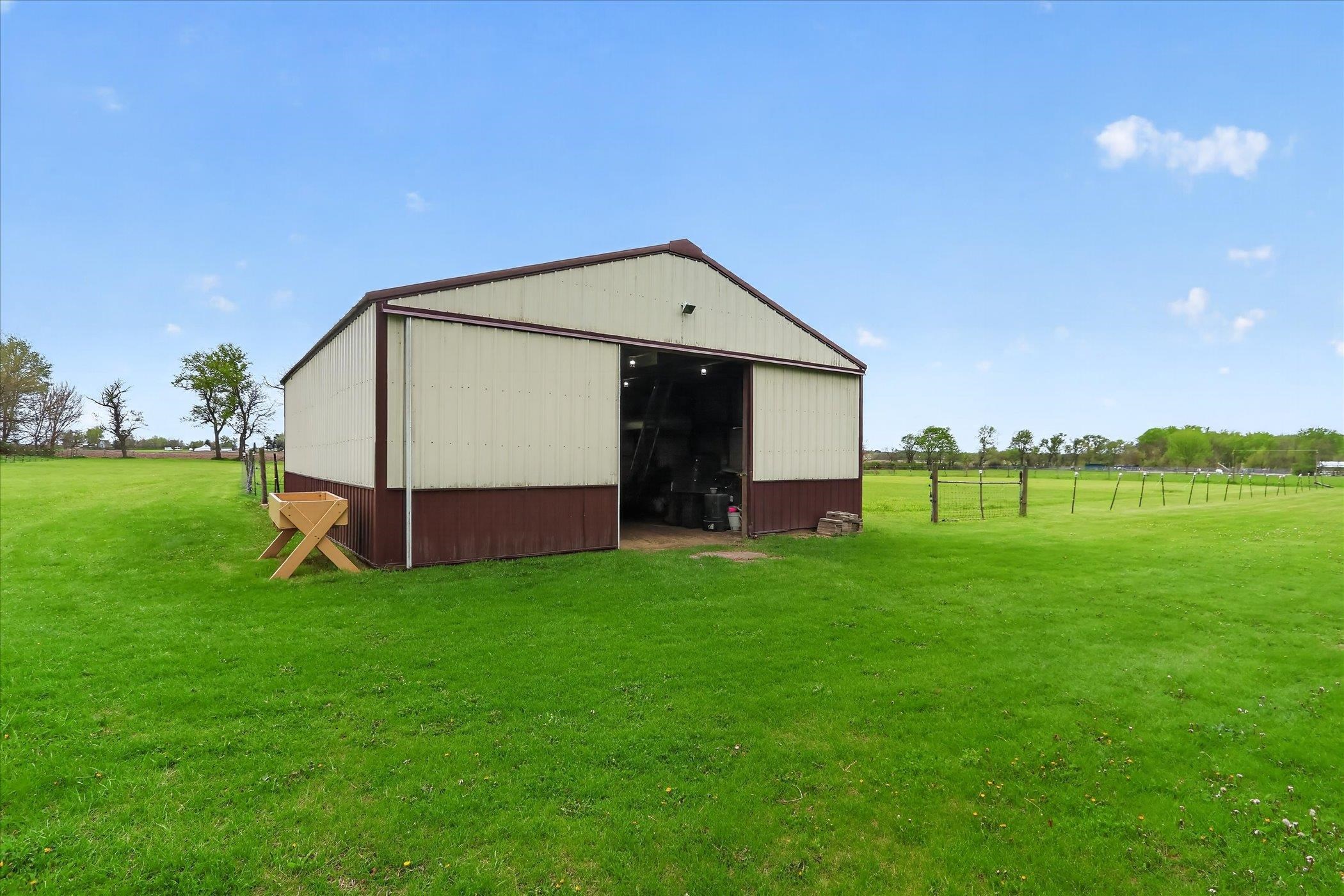 7724 Stephens Road Rockton, IL 61072 - Photo 4 of 43