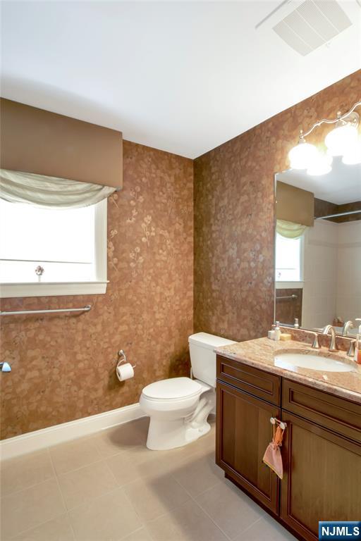 4102 Piermont Road Tenafly, NJ 07670 - Photo 24 of 31