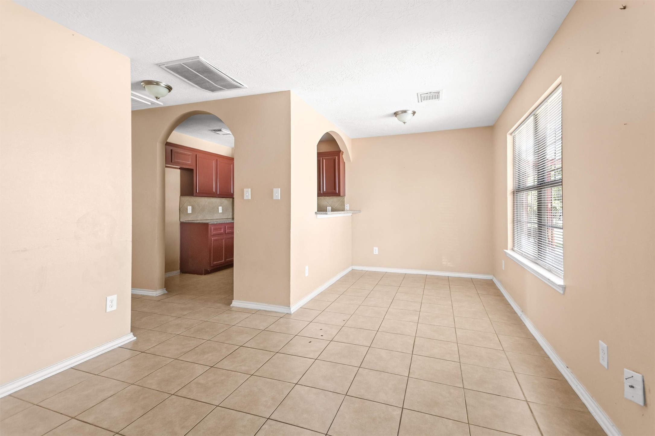 5802 Hartwick Road, Unit A Houston, TX 77016 - Photo 4 of 16 Gallery Image 4