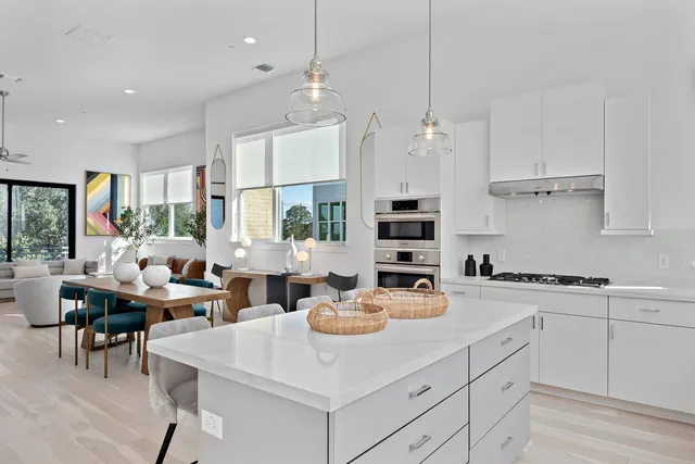 $939,000 | 3816 Berkman Drive, Austin, TX 78723